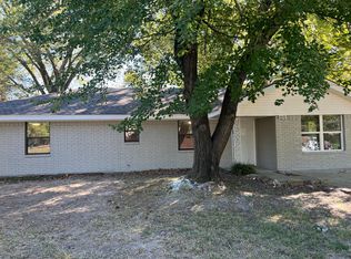 1618 Sarah Cir, Conway, AR 72034