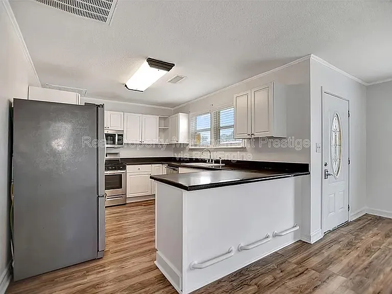 5309 Perry Ave — Photo 6
