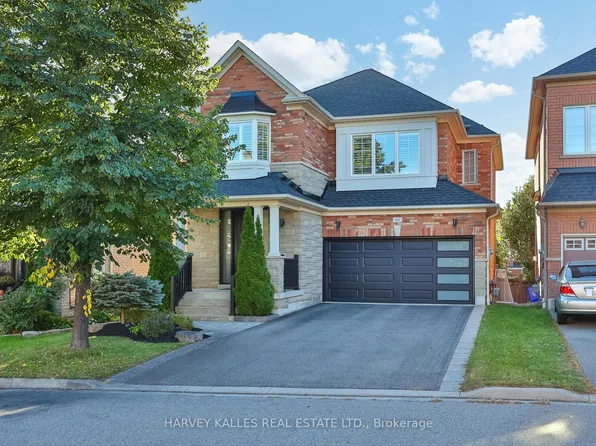 66 Horsedreamer Ln, Whitchurch Stouffville, ON L4A 0K7