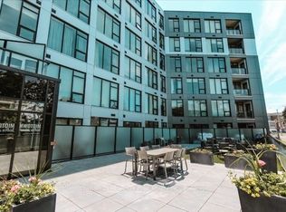 690 King St W #415, Kitchener, ON N2G 0B9