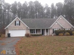 1935 Knight Cir, Loganville, GA 30052