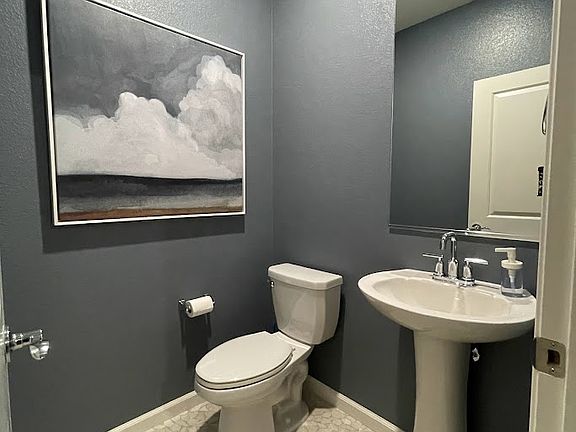 Powder room