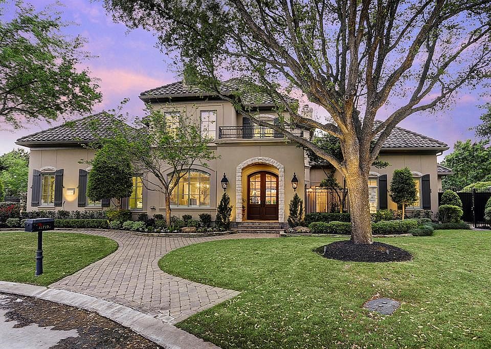1st image of 11719 Empress Oaks Ct