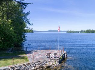 61 Sunset Chimney Rd, Raymond, ME 04071