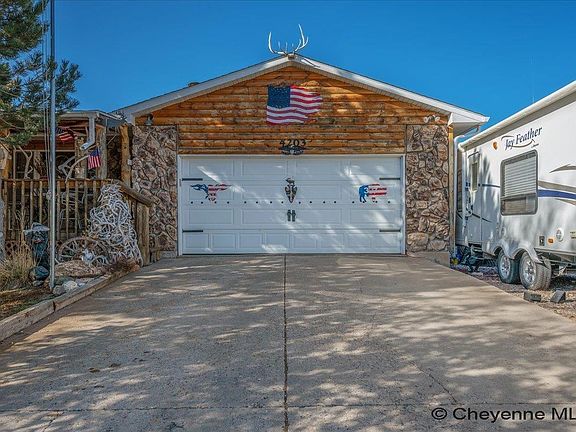 4th image of 4203 Everton Dr