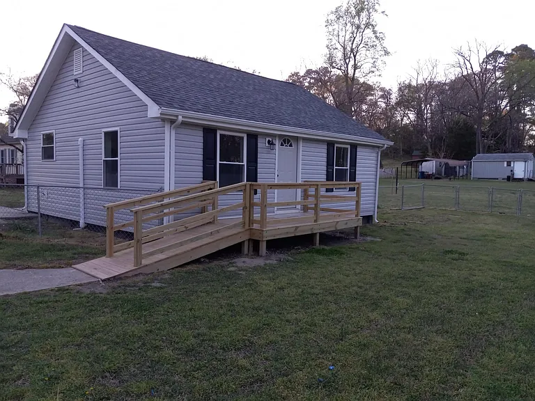 2600 Bermuda Ave — Photo 11
