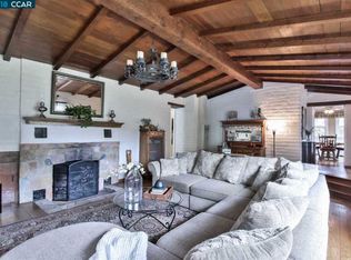 11 Meier Rd, Pleasant Hill, CA 94523