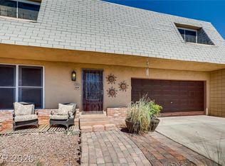 3858 Remount Dr, Las Vegas, NV 89121