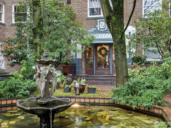 1631 16th Ave #303, Seattle, WA 98122