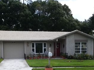 909 Leeward Way, Palm Harbor, FL 34685
