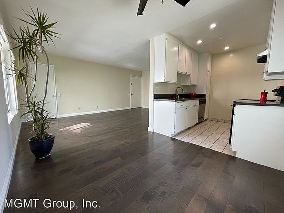 2nd image of 1208 N Olive Dr #209
