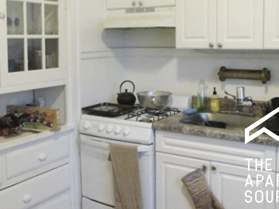 1st image of 2147 N Fremont St APT 2N