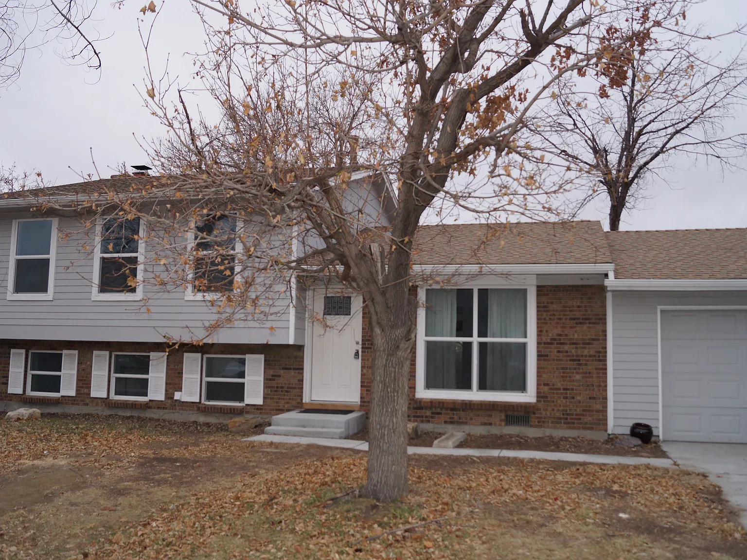 4 bed, 1728 sqft, $2,850 — Photo 3