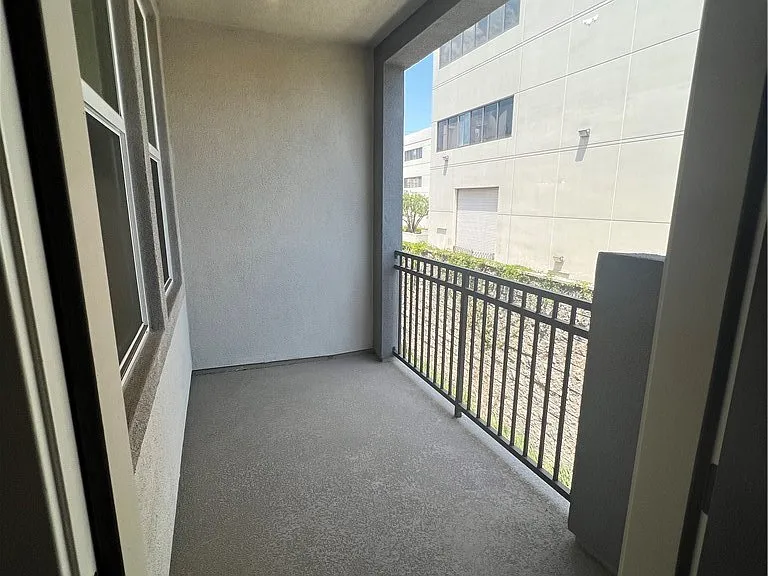 7358 Parker Ln — Photo 7