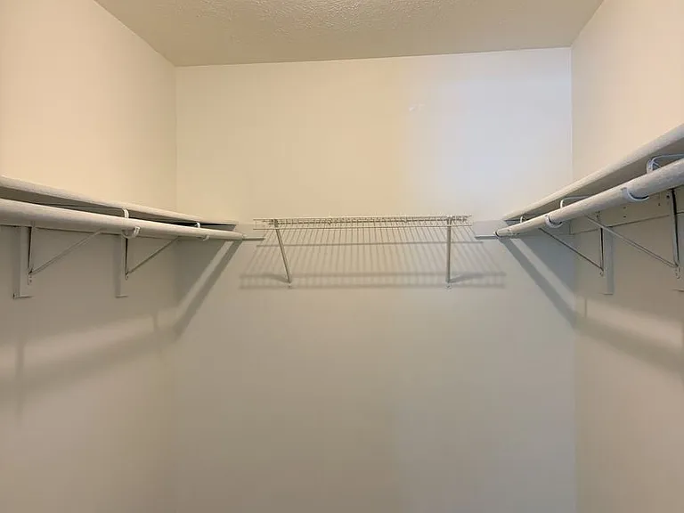 Foxfire West Apartments — Photo 92