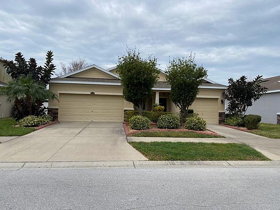 2nd image of 12311 Fairlawn Dr