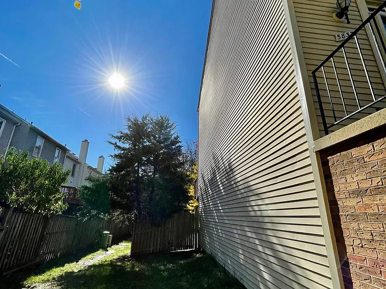 5833 Watermark Cir — Photo 30