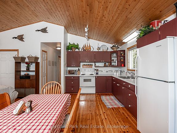 5th image of 11 Eagle Rd