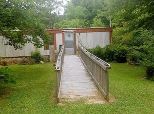 134 Lodge St, Troy, SC 29848