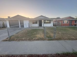 21346 S Wyatt Ave, Riverdale, CA 93656