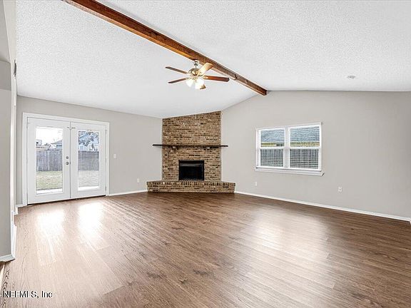 5th image of 790 HARDWOOD Street