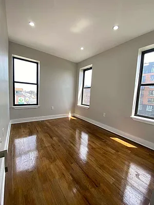 Rented by The Brokerage Group LLC | media 33