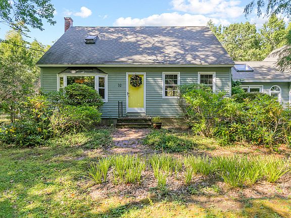2nd image of 32 Libby Pines Road