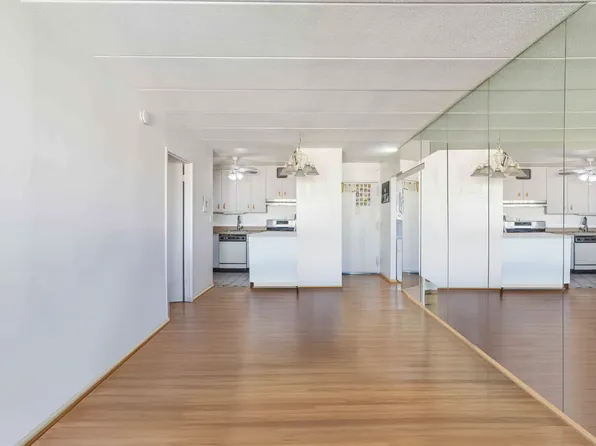 23-22 30th Road image 12 of 37