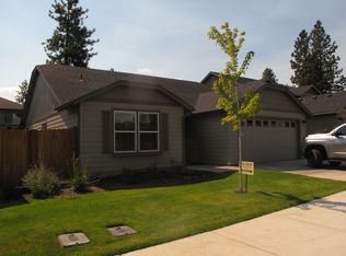 1171 W Hill Ave, Sisters, OR 97759