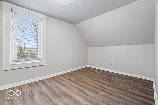 1641 S Delaware St — Photo 16