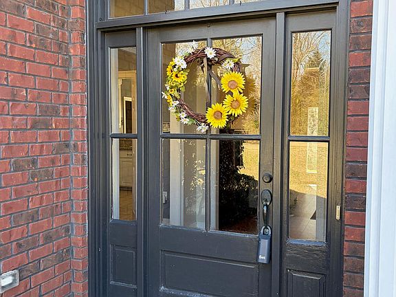 4th image of 206 Savannah Trce