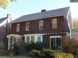 2361 Demington Dr, Cleveland Heights, OH