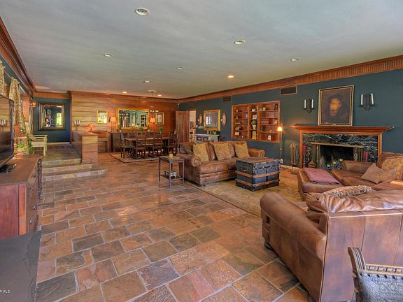 2040 N Alvarado Rd Phoenix AZ-large-005-