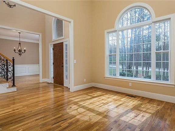 5th image of 2397 Hopkins Farm Ct