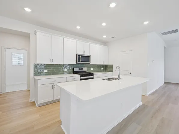 2704 Grand Canyon St, Anna, TX 75409