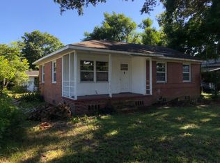 4504 Birkenhead Rd, Jacksonville, FL 32210