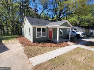 217 Walker Dr, Monroe, GA 30655