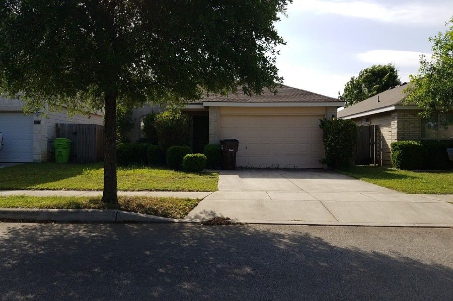 1st image of 9414 Lilly Valley