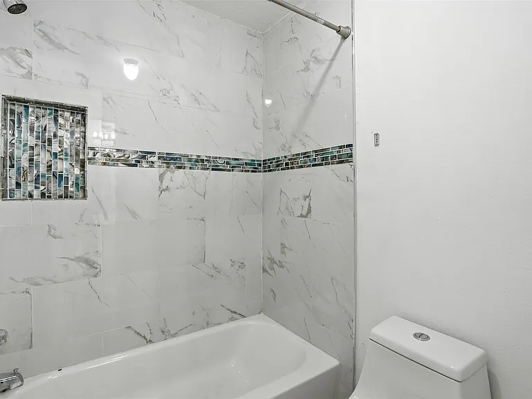 10926 Wynfield Springs Dr — Photo 34