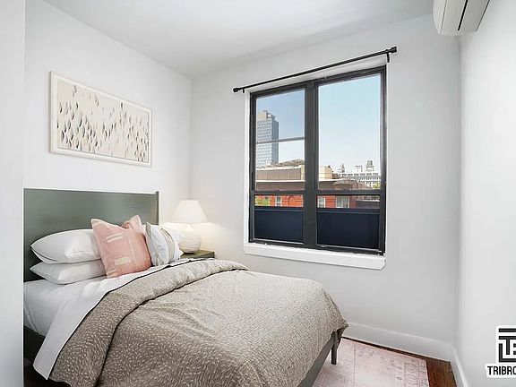 3rd image of 489 Washington Ave #1L