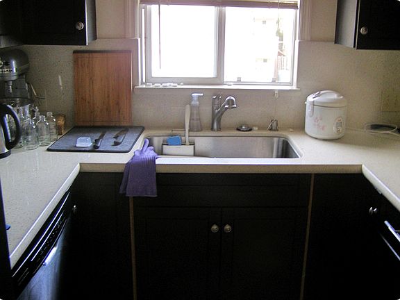 5th image of 1223 El Camino Real APT 6
