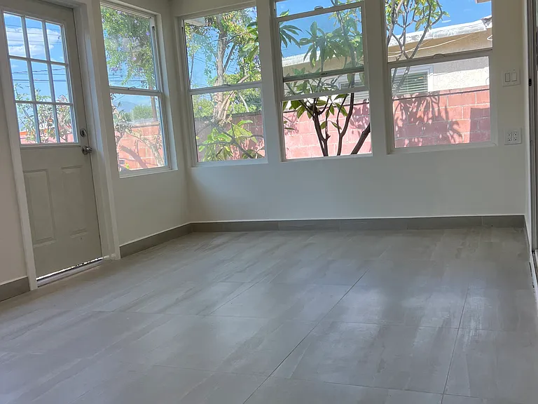 5021 N Arroway Ave — Photo 10