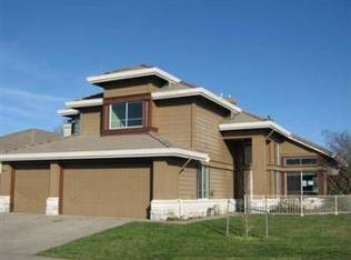 8595 Zinnia Way, Elk Grove, CA 95624