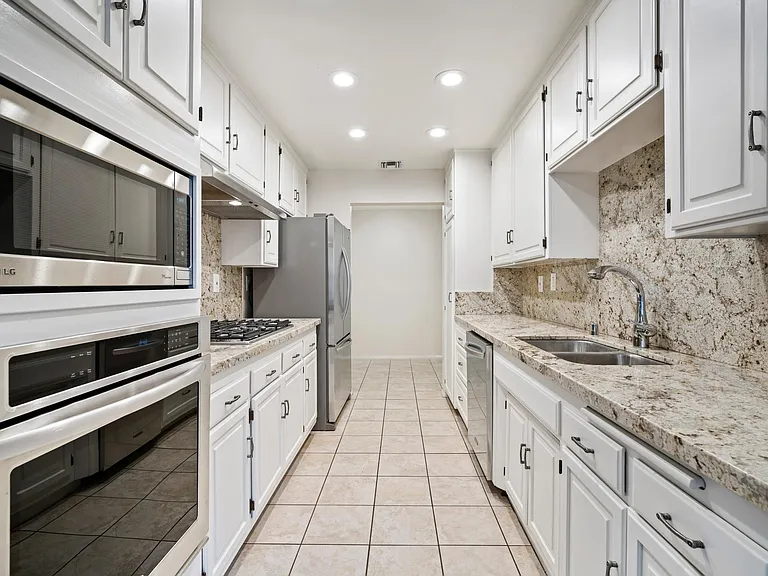 1415 Camden Ave #206 — Photo 16