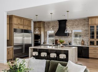 420 Pinnacle Heights Ln, Las Vegas, NV 89144