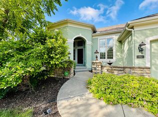 9003 W 157th Ter, Overland Park, KS 66221