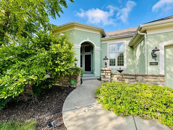 9003 W 157th Ter