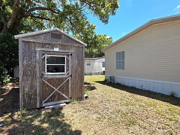2nd image of 37251 LOIS AVENUE