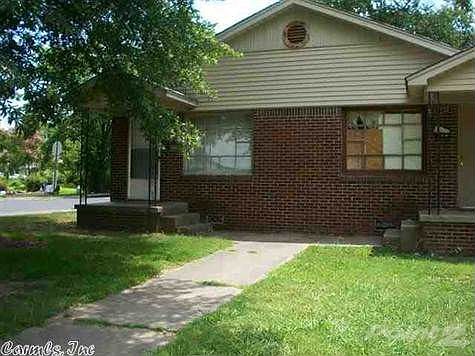 2nd image of 3718 Chandler St