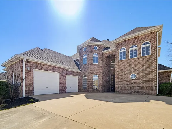 3912 NE Kensington Ave, Bentonville, AR 72712